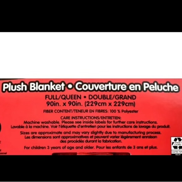 Hello Kitty Full/Queen 90x90 Talk Speech Bubble Plush Blanket - Picture 3 of 5